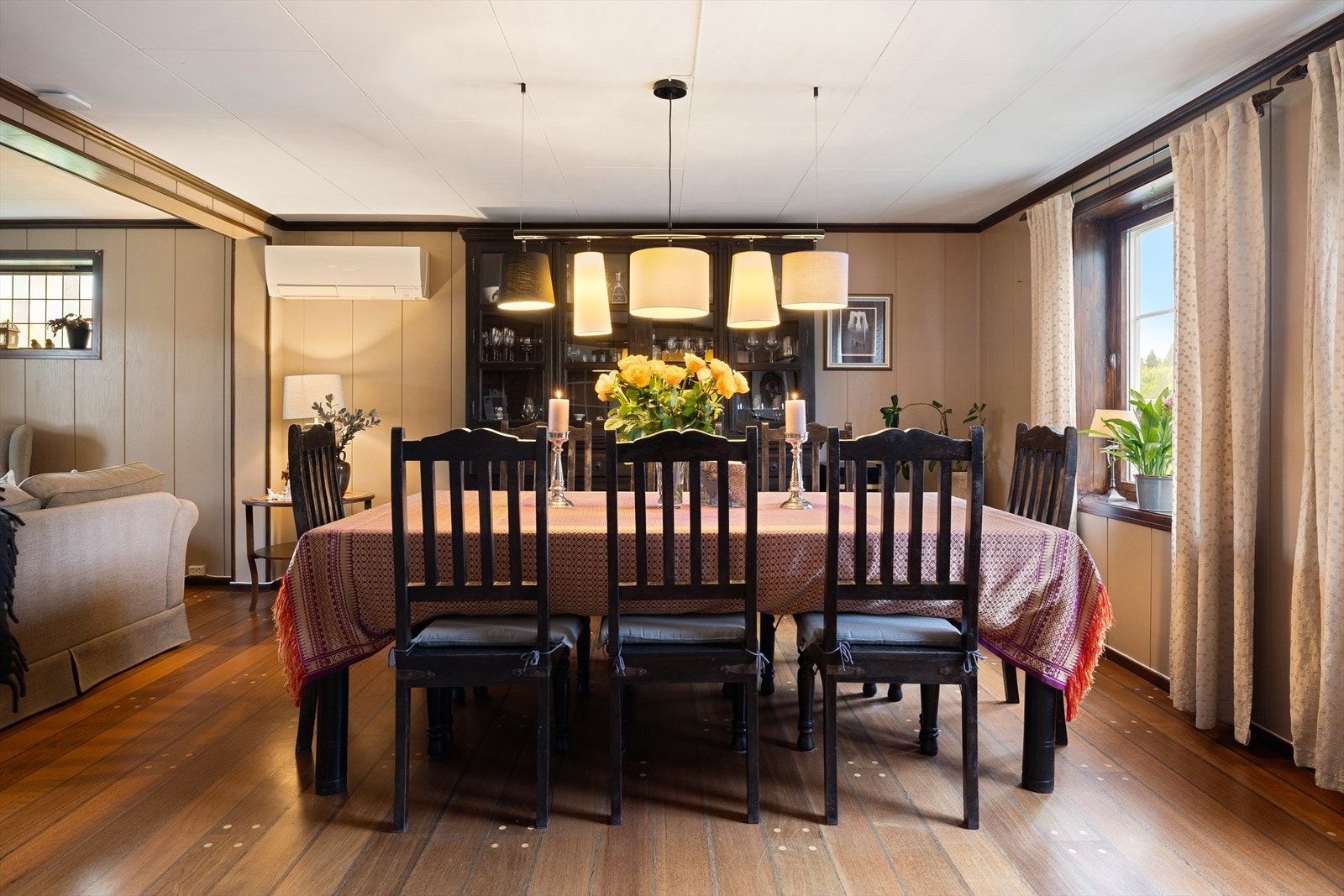 Her kan man nyte en bedre middag med venner og familie. Galleribilde