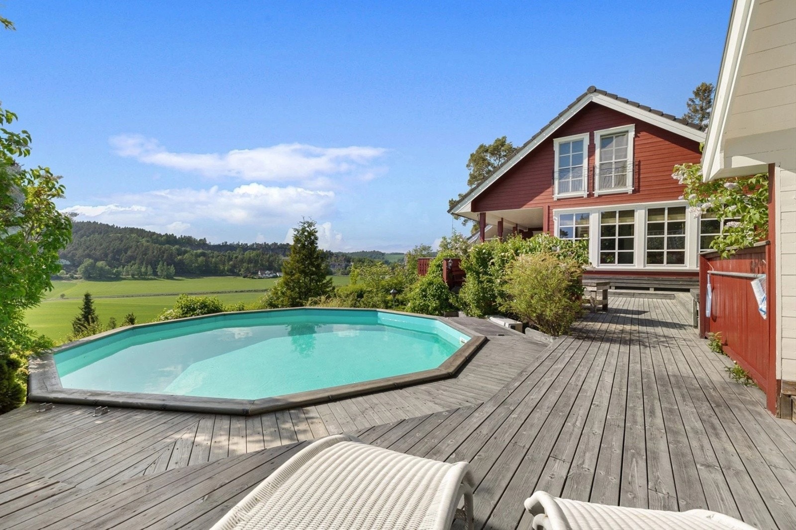 Velkommen til Tolpinrudsvingen 2 - Presentert av Brørby Eiendomsmegling - ved Richard Smerud Galleribilde