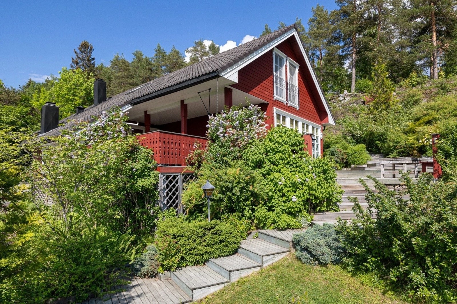 Stilfull eiendom med rolig og vakker beliggenhet og ved Åsaporten Galleribilde