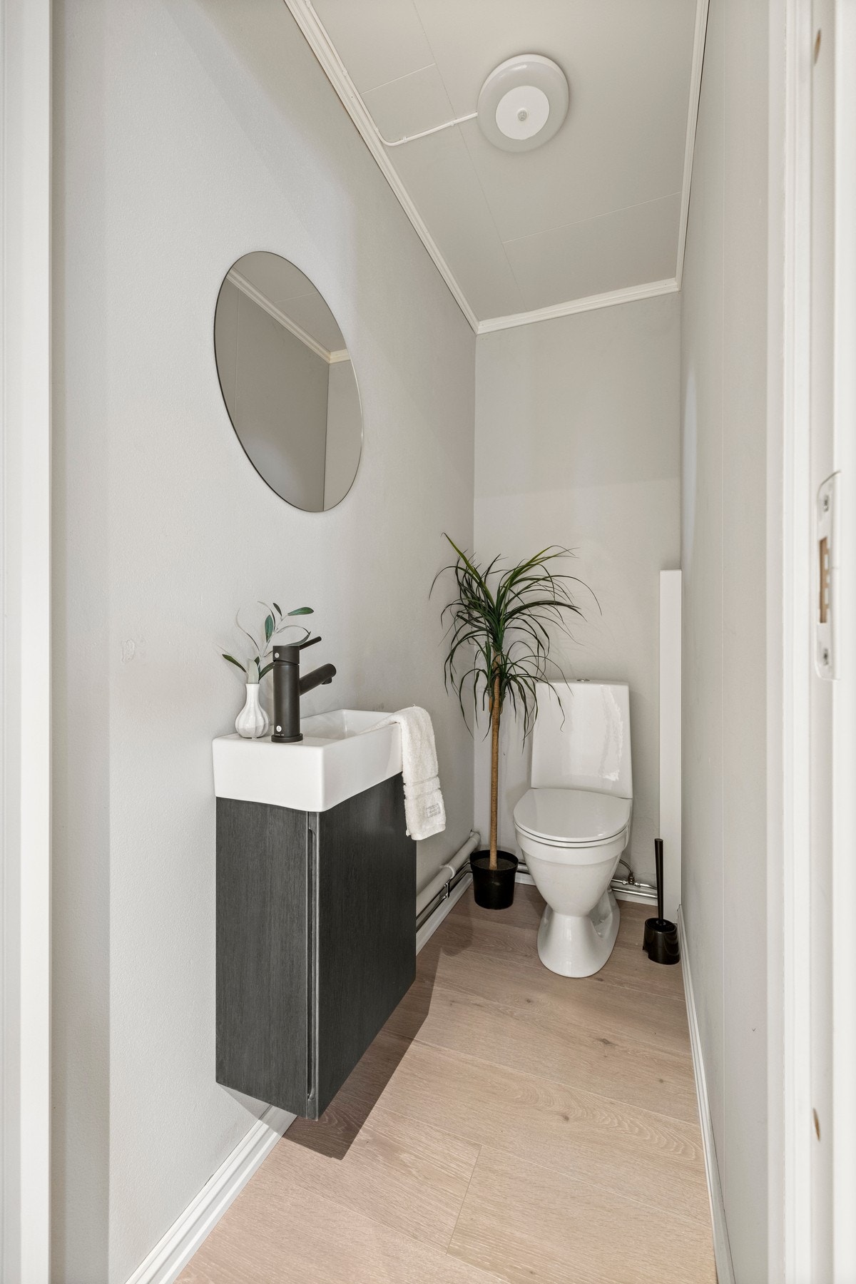 Toalettrom Galleribilde