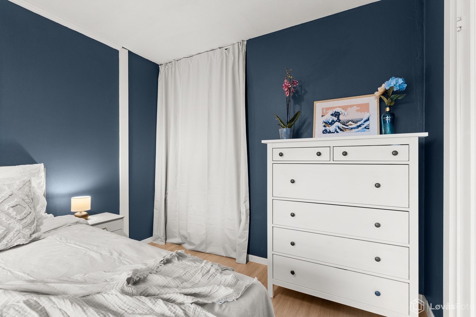 Det er god plass til garderobeløsning. Galleribilde