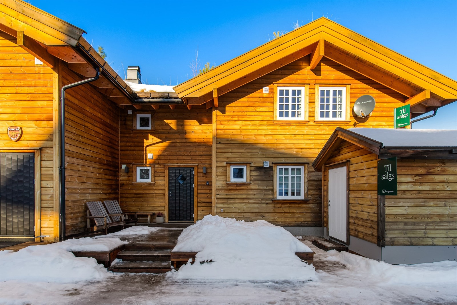 Frittliggende bod for oppbevaring Galleribilde