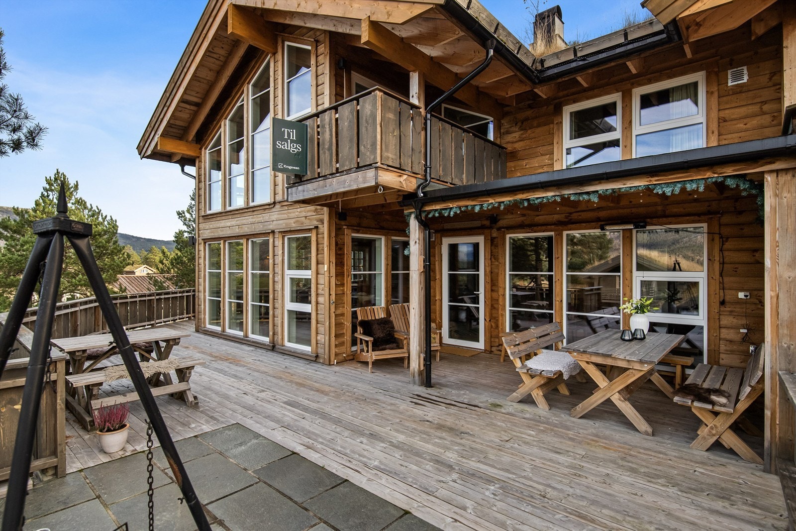 Her har du 84 kvm med terrasse med masse sol og utsikt Galleribilde