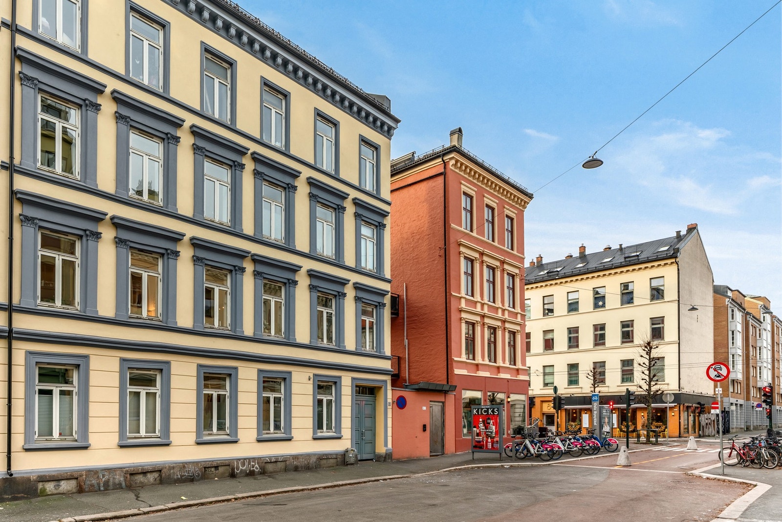 Beliggenheten er både supersentral og tilbaketrukket - beliggende i en blindgate Galleribilde