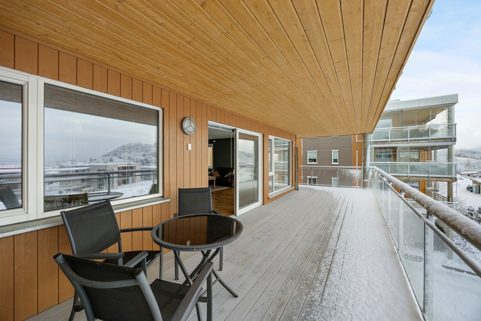 Her kan man nyte svært gode solforhold med sen kveldssol Galleribilde