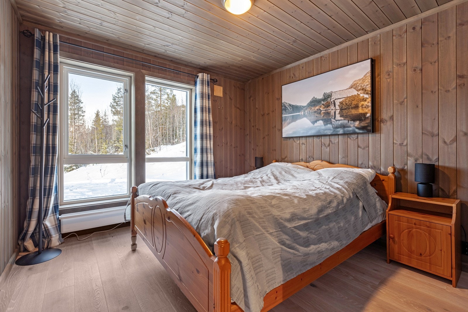 I hytta finner du tre soverom, hvor alle rommene er av god størrelse. Galleribilde