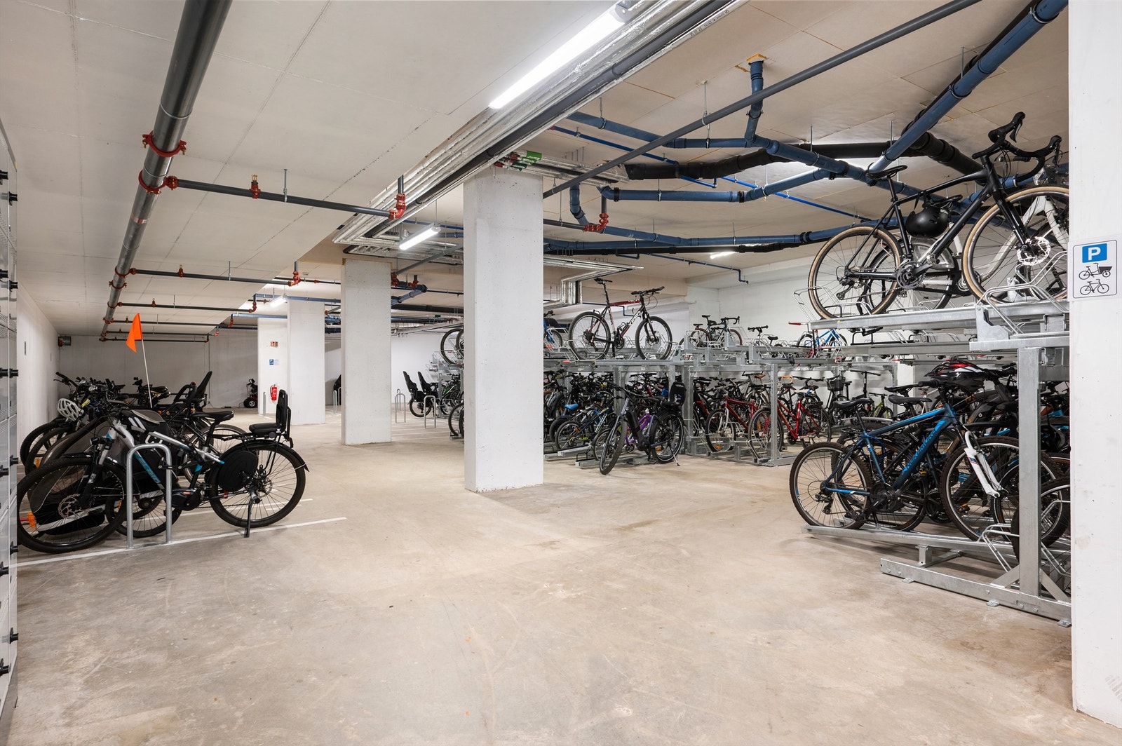 Felles sykkelparkering for beboerne Galleribilde