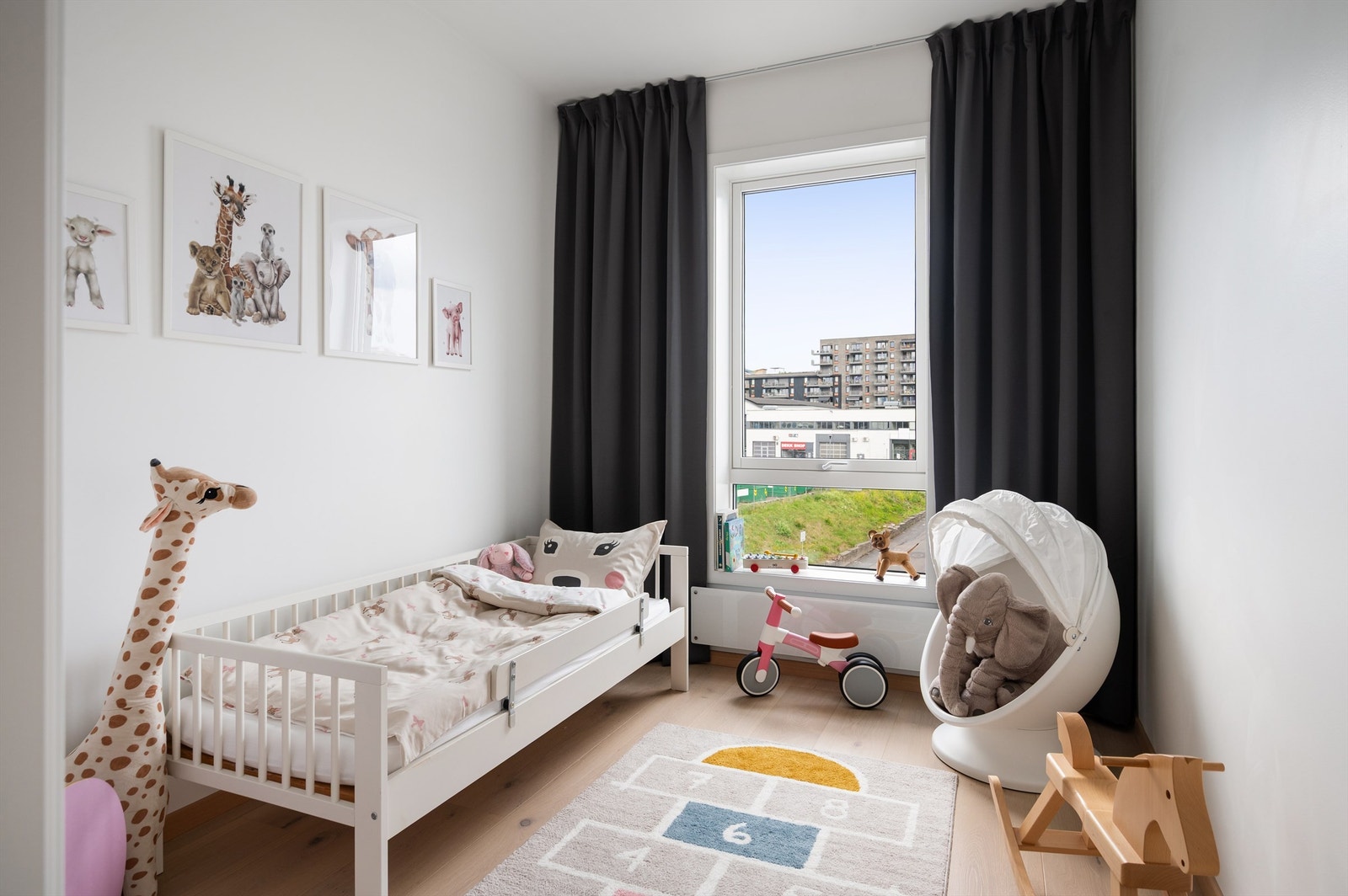 Soverom III kan fin benyttes som et barnerom, gjesterom eller kontor Galleribilde