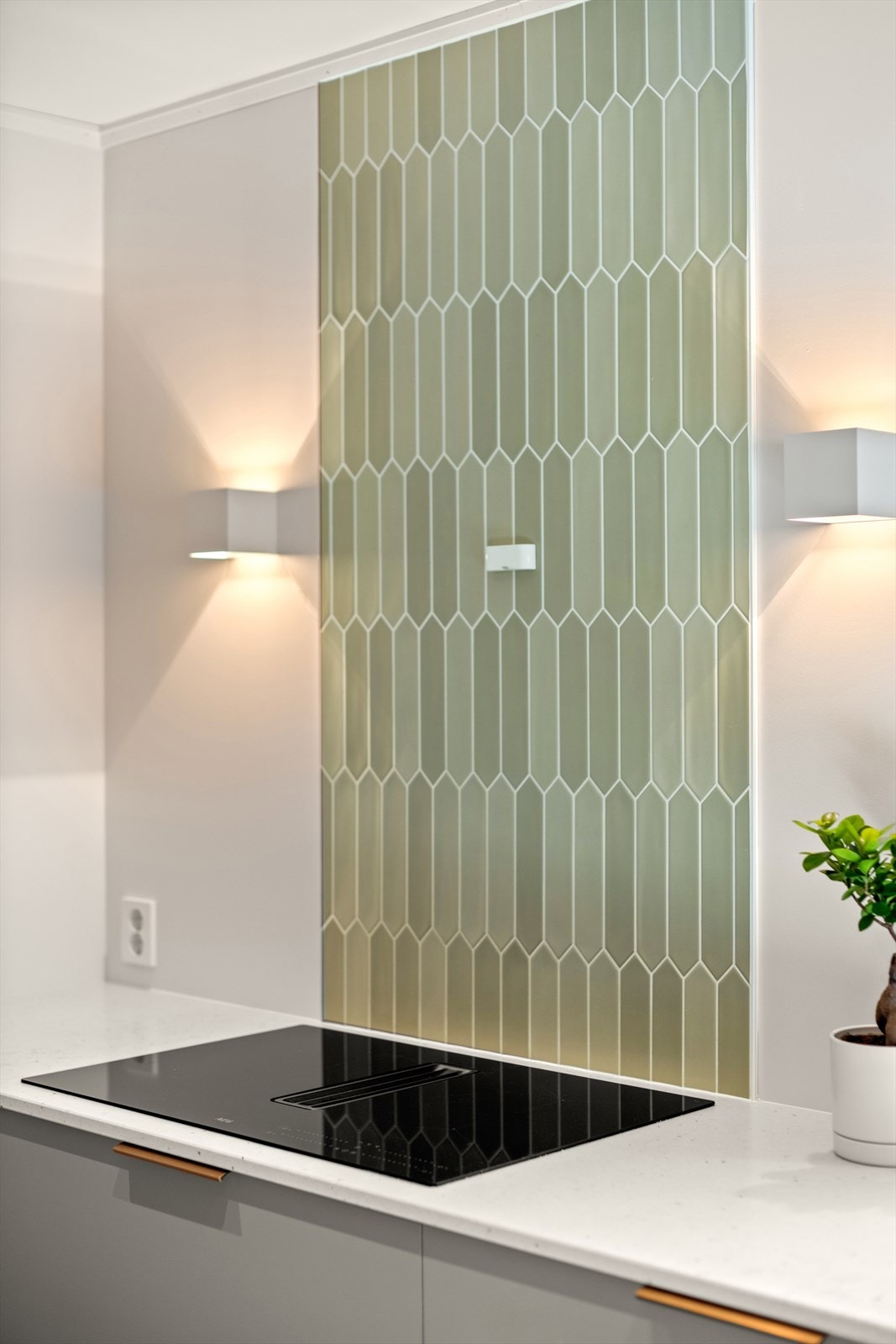 Kjøkkenet fremstår som tidsriktig og har mange fine detaljer. Galleribilde