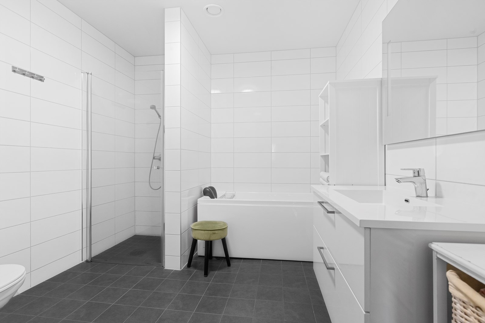 Bad 1. etasje Galleribilde