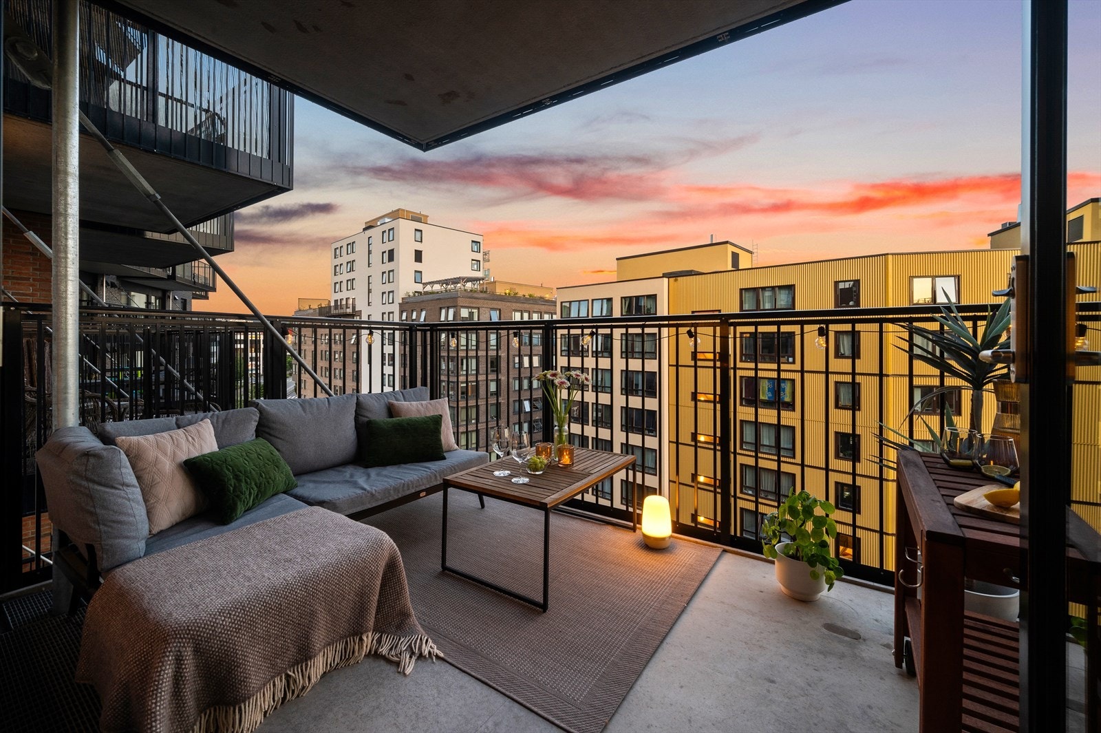 Velkommen til Selma Ellefsens vei 11 E - Presenterte av Emil E. Jacobsen v/ Nordvik bolig. Galleribilde