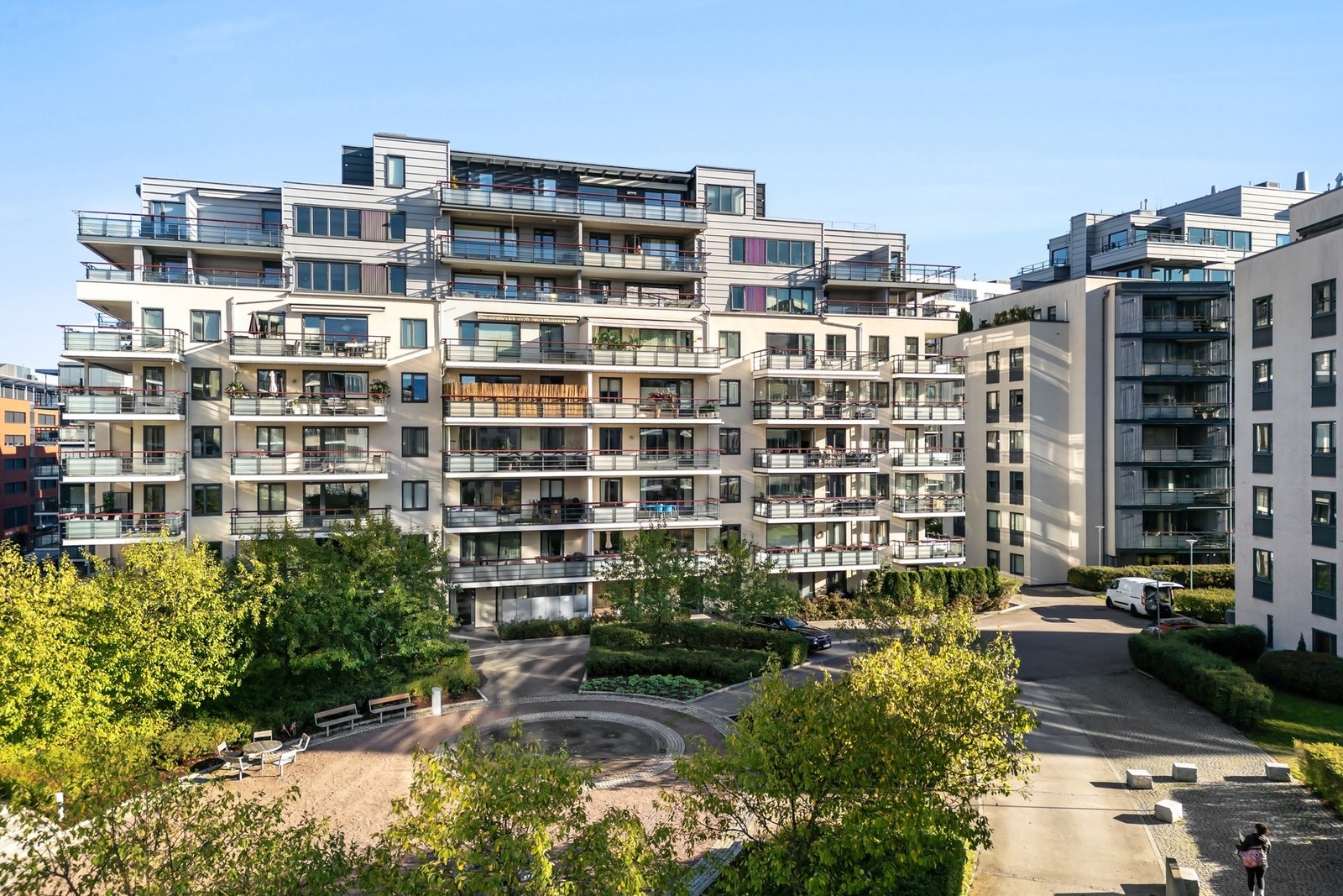 Nydelige fellesarealer skaper en flott ramme rundt bygningene. Galleribilde