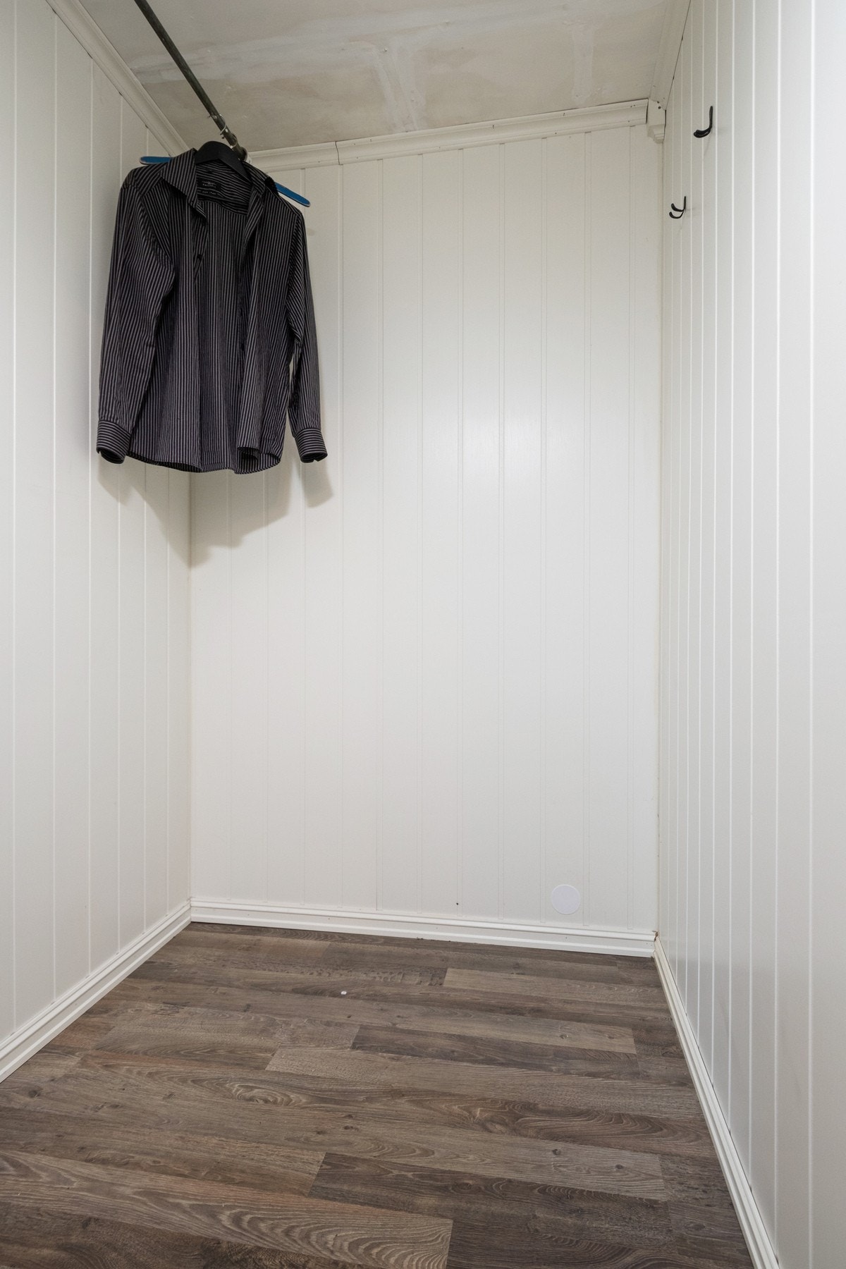 Hovedsoverommet har eget garderoberom Galleribilde