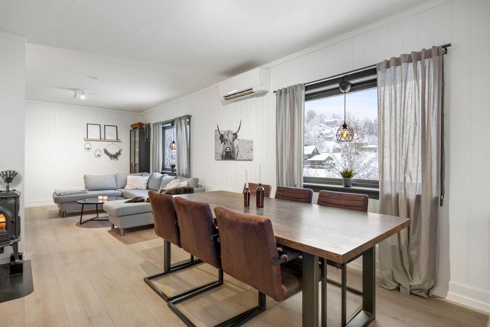 Hyggelig enebolig med nyoppusset bad (2025, tre soverom og nyoppusset kjøkken (2022) Galleribilde