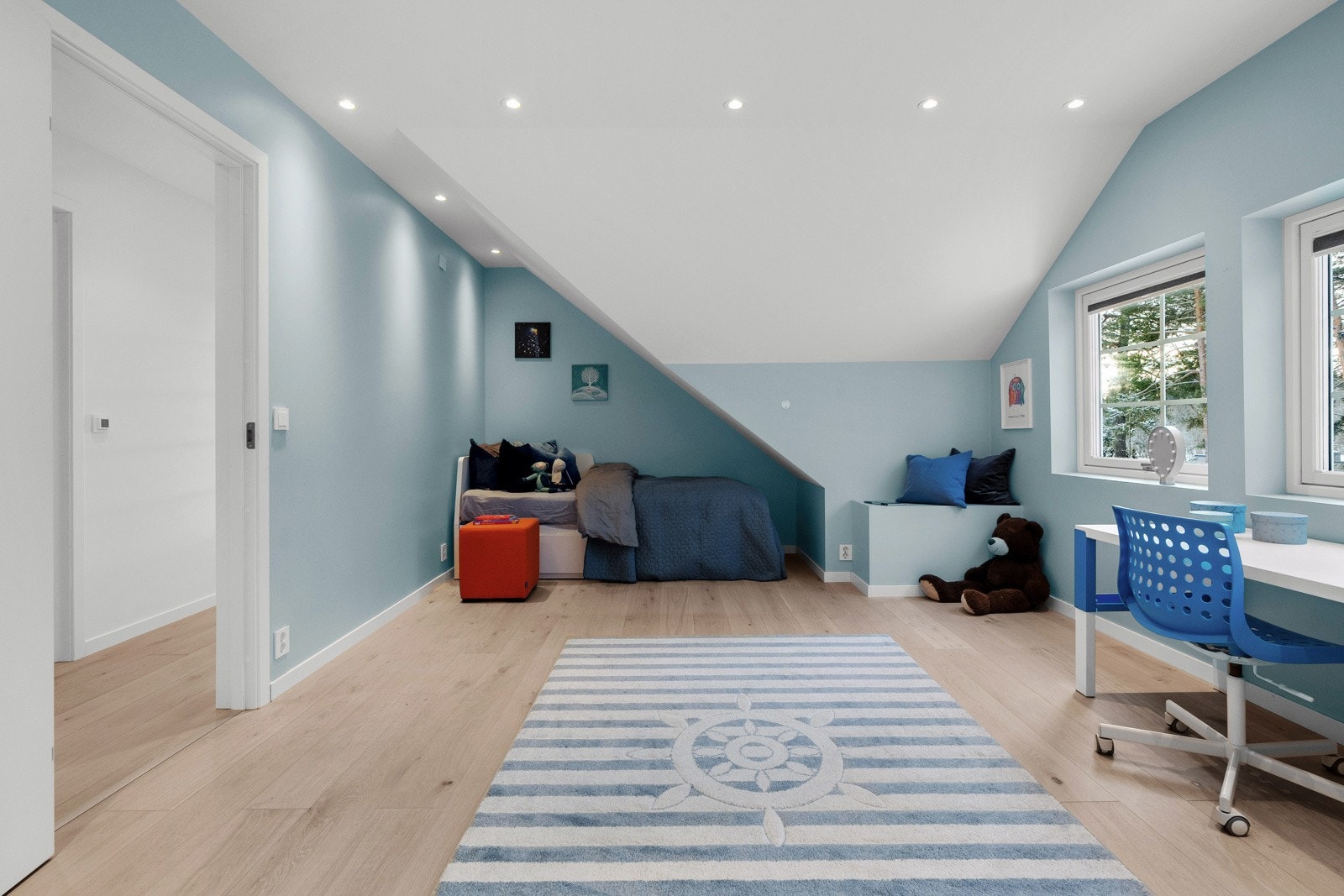 Samtlige rom holder samme moderne standard med tidsriktig utseende og smarte fasiliteter