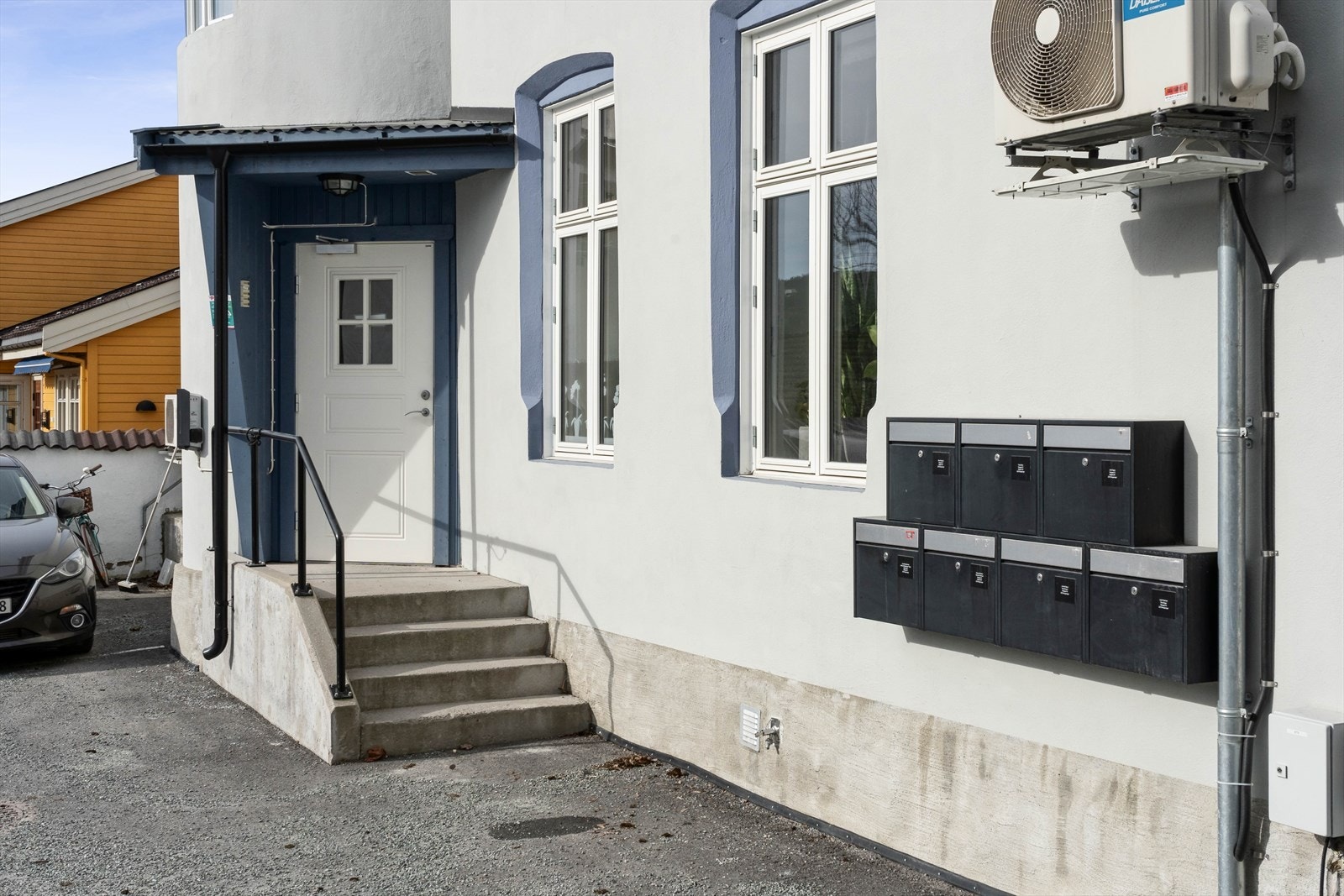 Leiligheten har enkel adkomst 1. etasje. Galleribilde