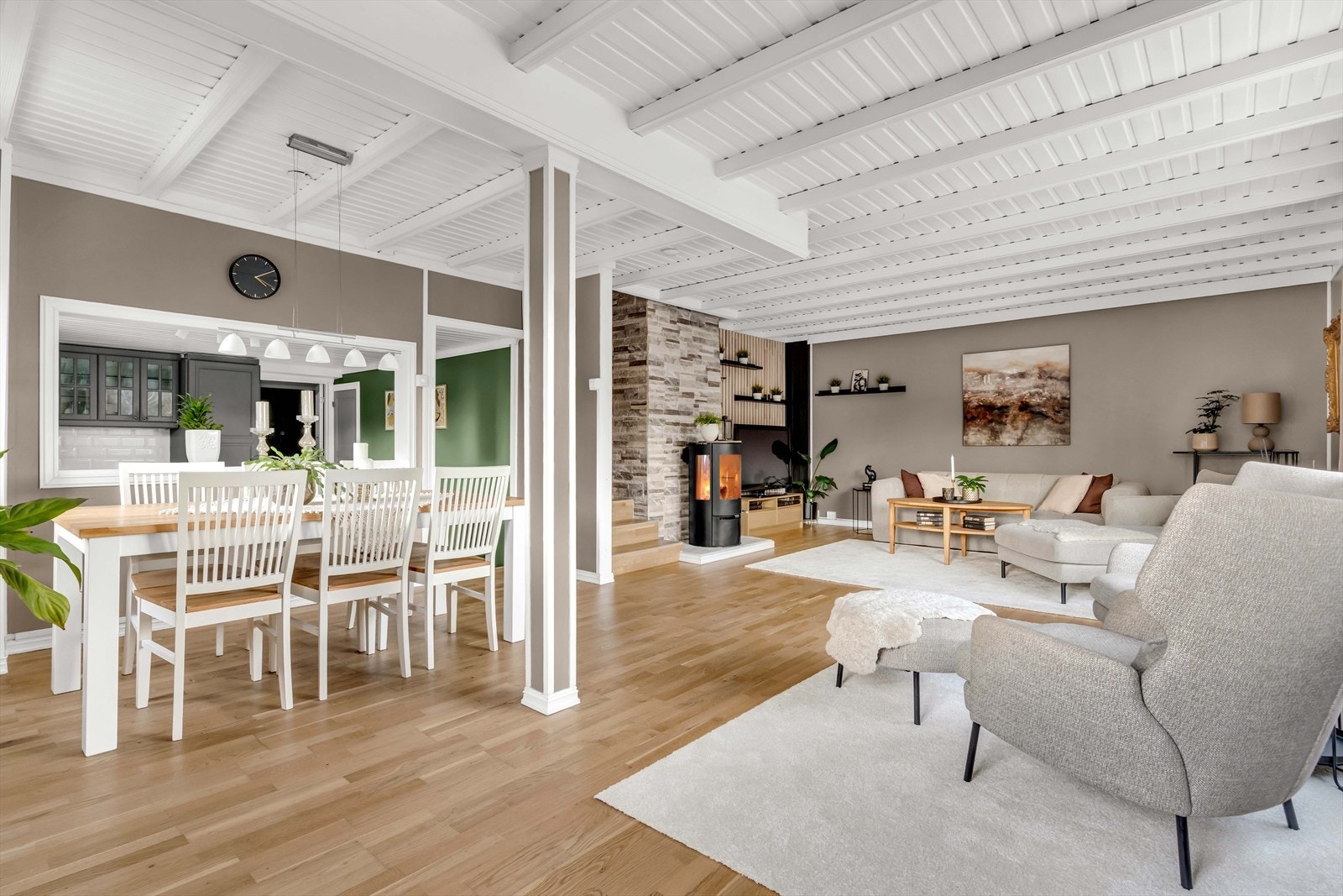 Sosial løsning der en kan kokkelere og samtidig være med selskapet. Galleribilde