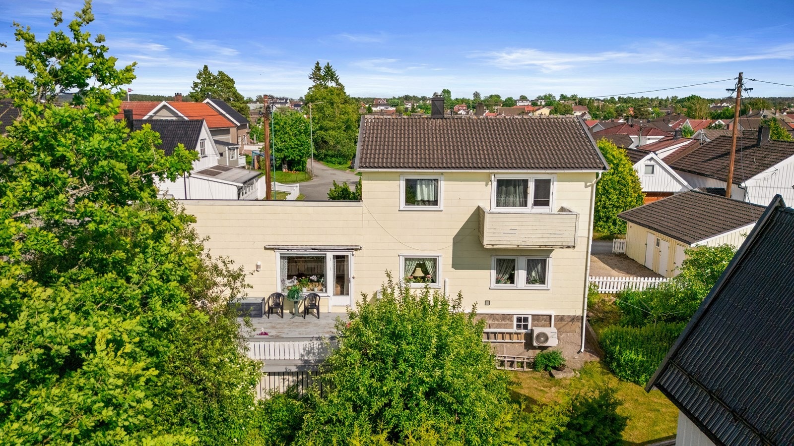 Flotte tur- og rekreasjonsmuligheter, bl.a. går Glommastien like på nedsiden av eiendommen Galleribilde