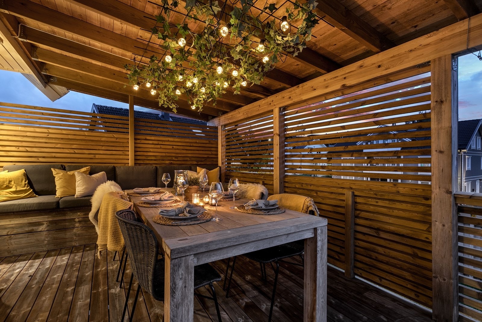 Det store uterommet innbyr til både stille stunder og lange, sosiale kvelder. Galleribilde