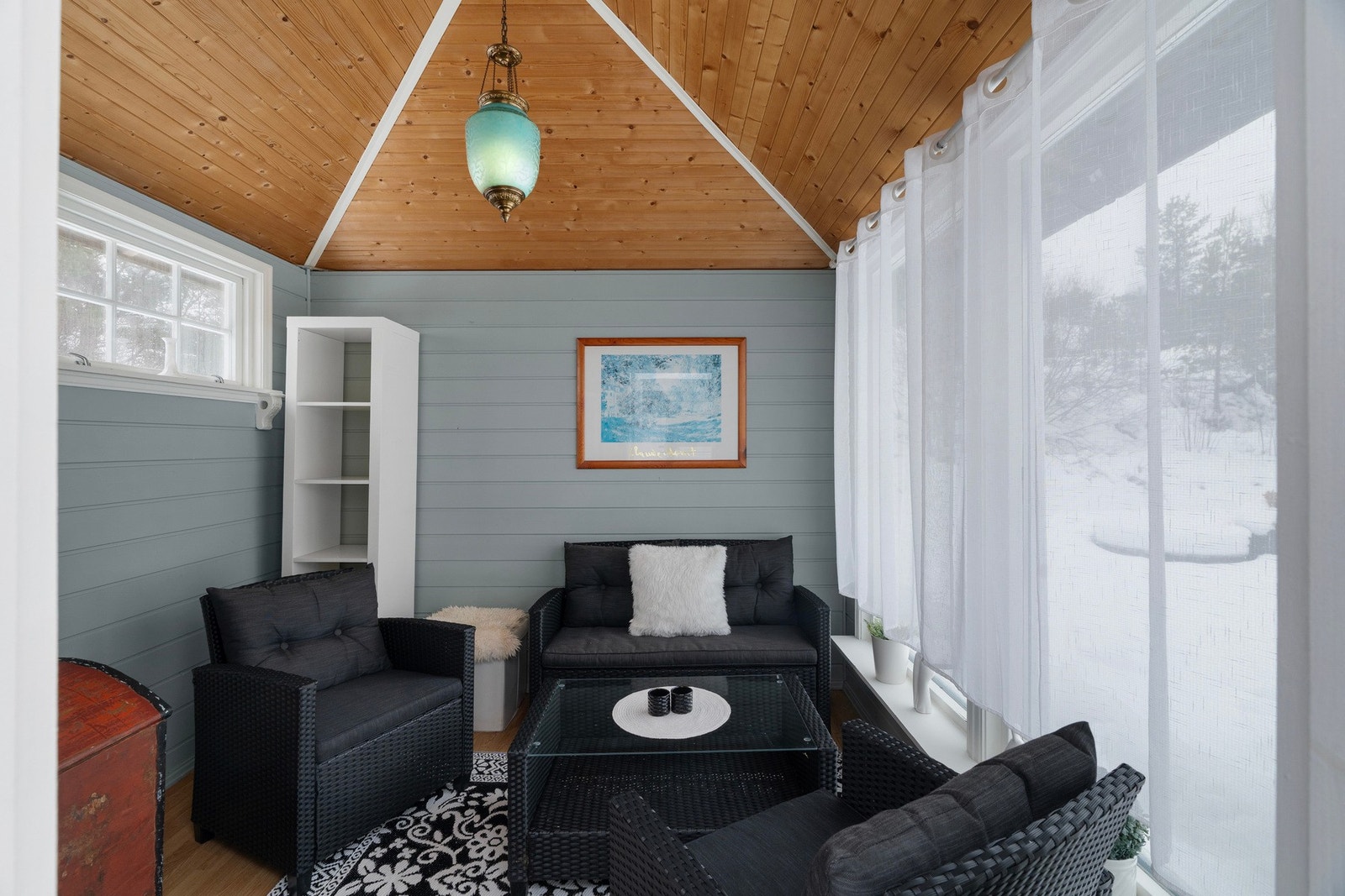 Hagestuen kommer godt med om det skulle blåse opp til ruskevær utover dagen. Galleribilde