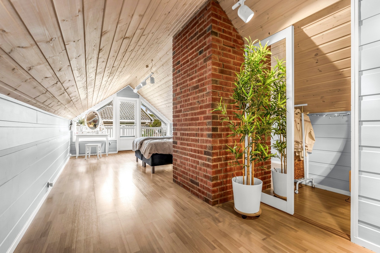 Soverom 1 i loftsetasjen Galleribilde