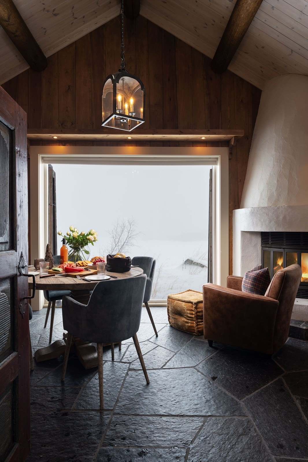 Steinhytte Galleribilde