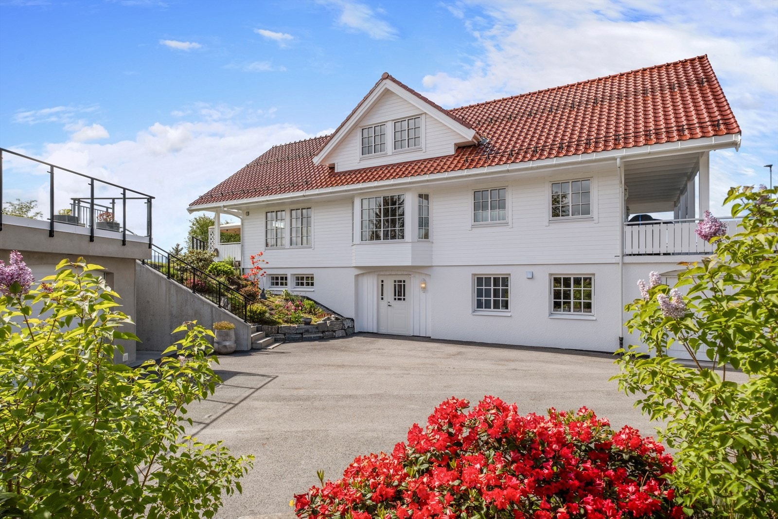 I 1.etasje er det hybelleilighet Galleribilde