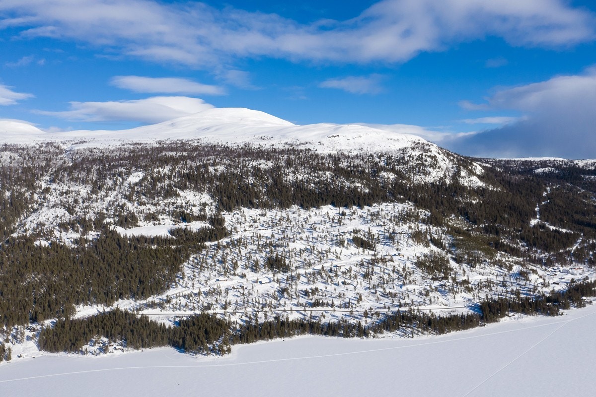 Området byr på vestvendte eiertomter med meget tiltalende og solrik beliggenhet, og ikke minst med panoramautsikt over Espedalsvatnet. Galleribilde