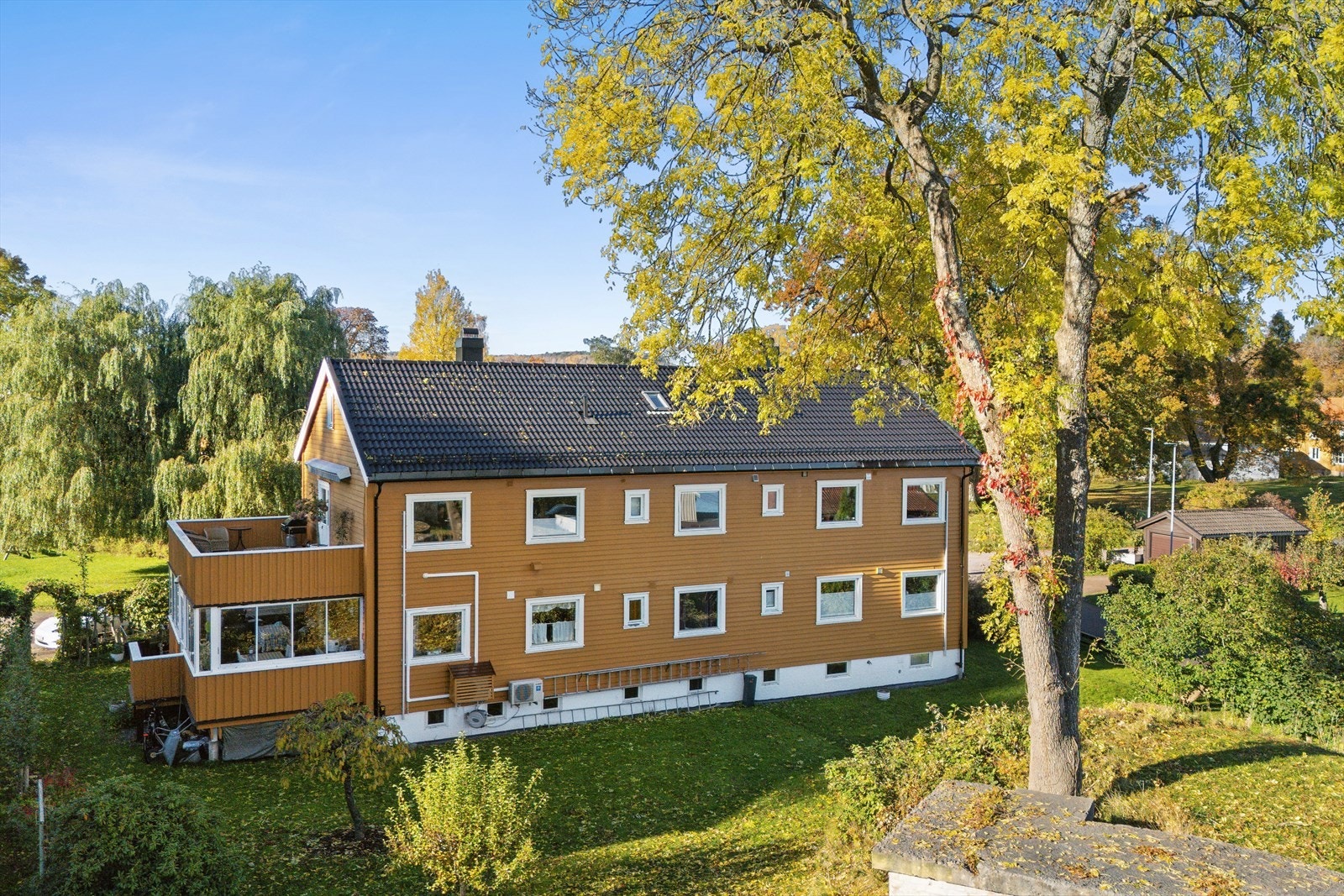 Området rundt boligen er landlig og fylt med historie. Galleribilde