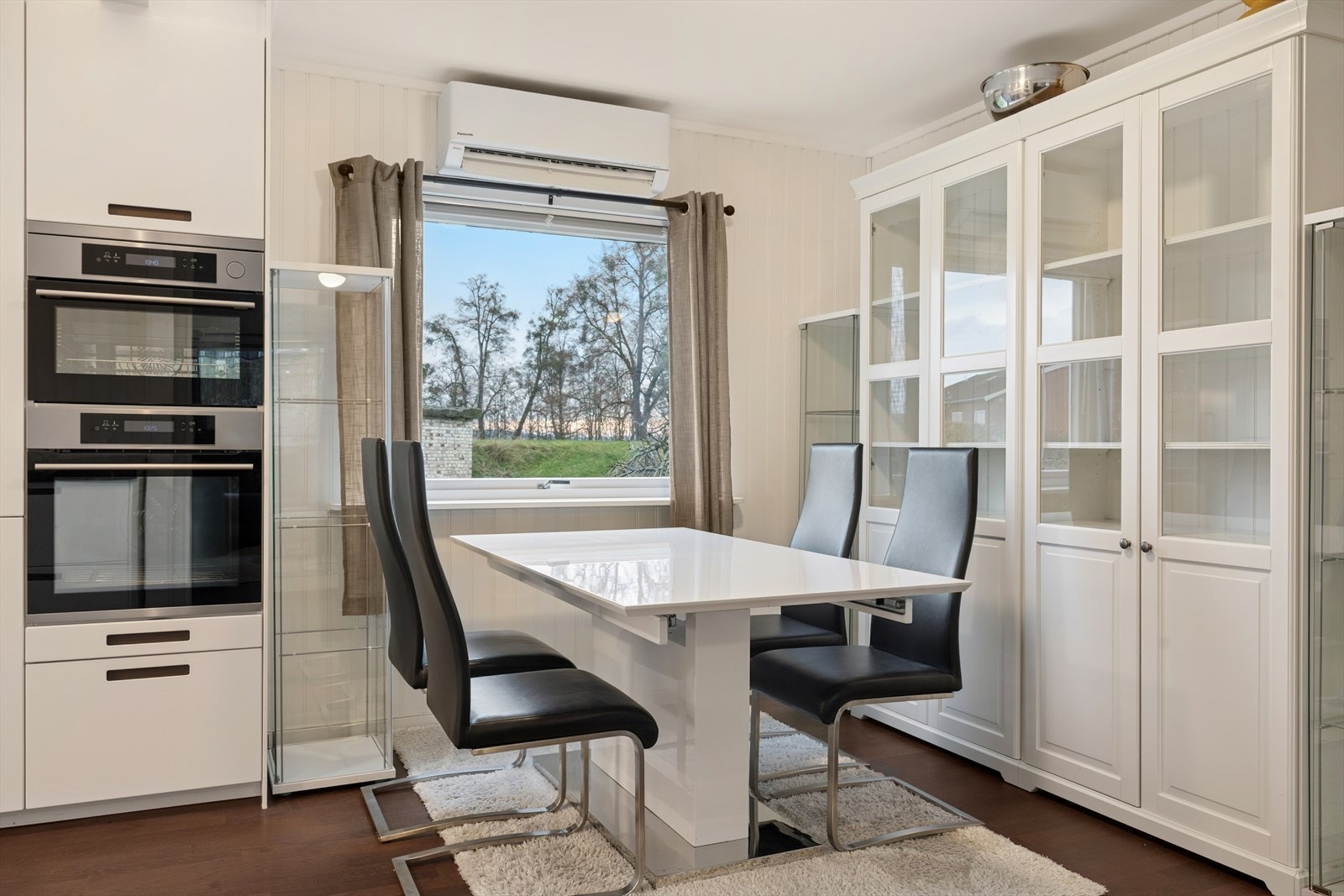 Herlig varmepumpe som varmer godt hele året. Galleribilde