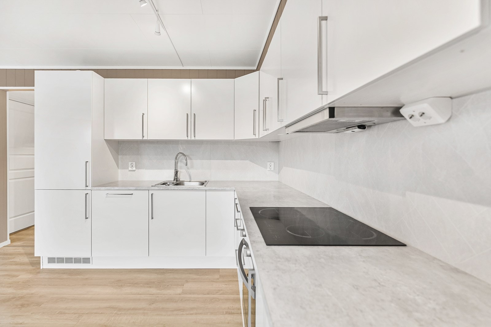 God lagringsplass i over- og underskap Galleribilde