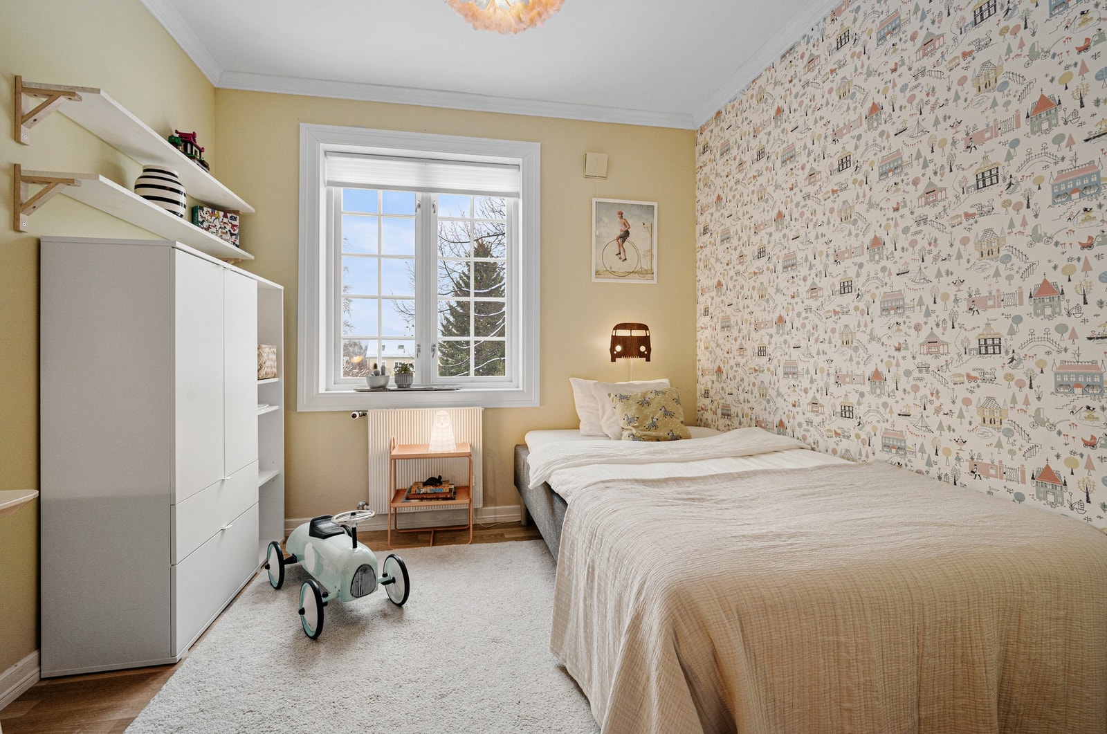 Soverom 2 er på 8m². Galleribilde