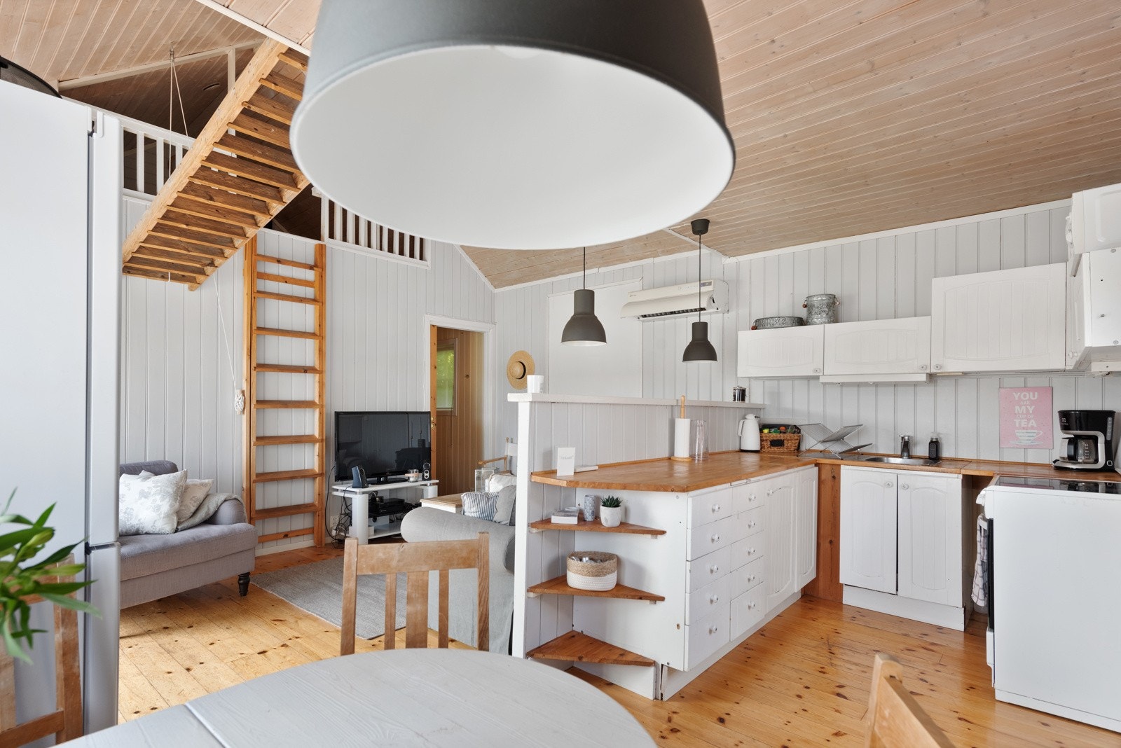 I annekset er det eget kjøkken Galleribilde