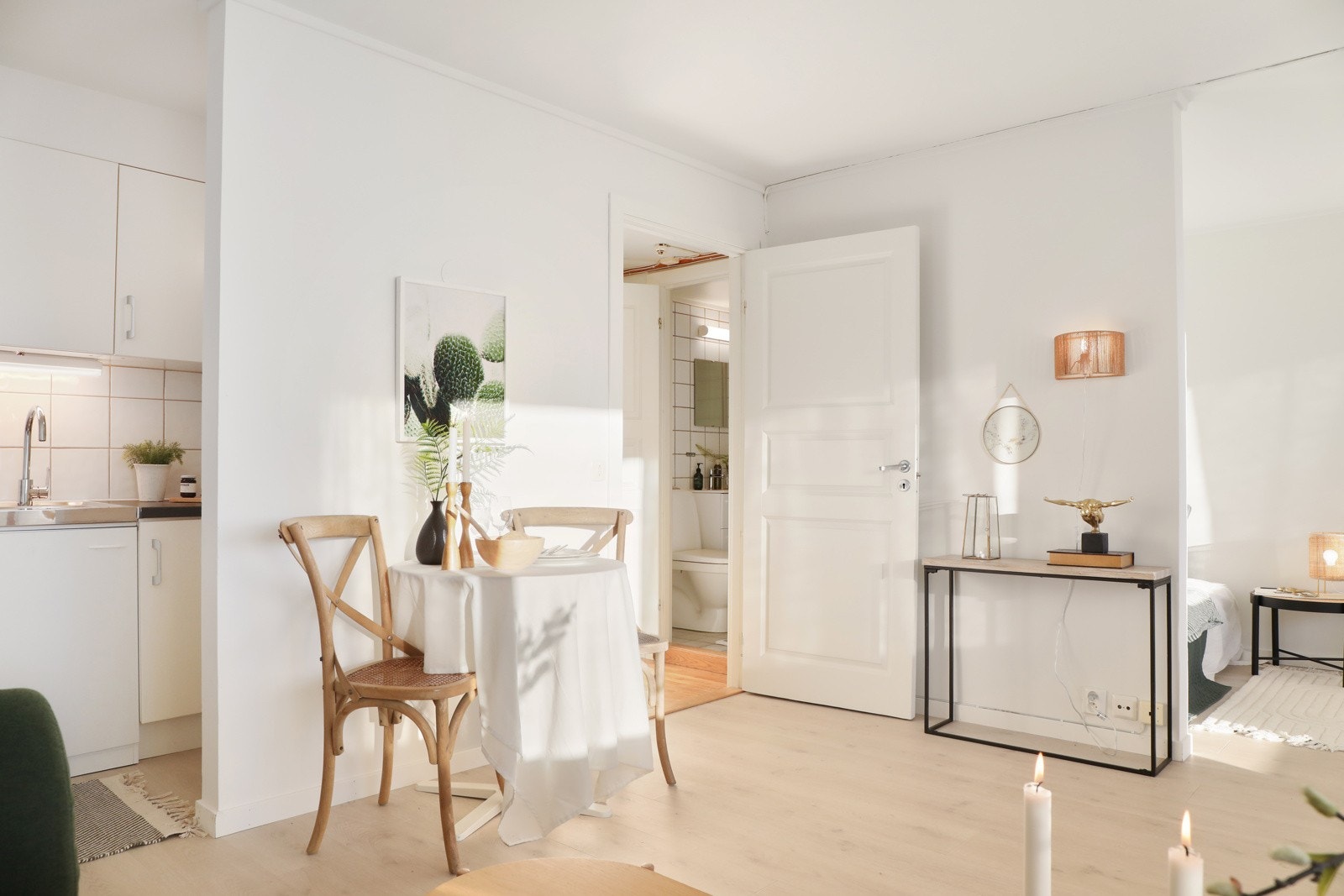 Leiligheten har smart og praktisk planløsning Galleribilde