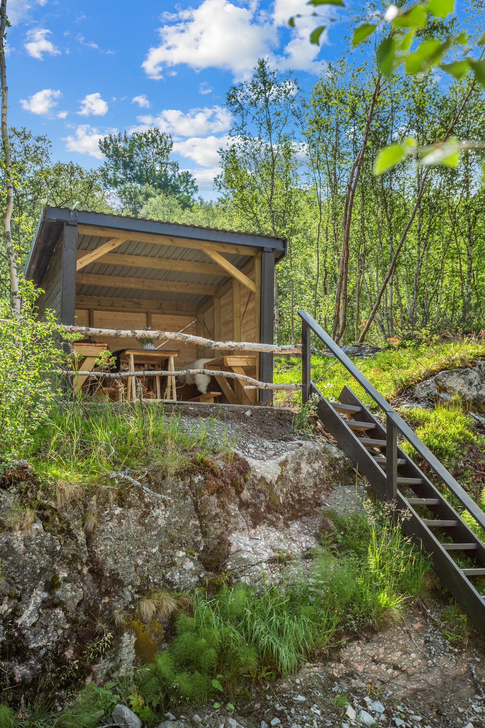 Egen gapahuk i tilknytting til eiendommen Galleribilde