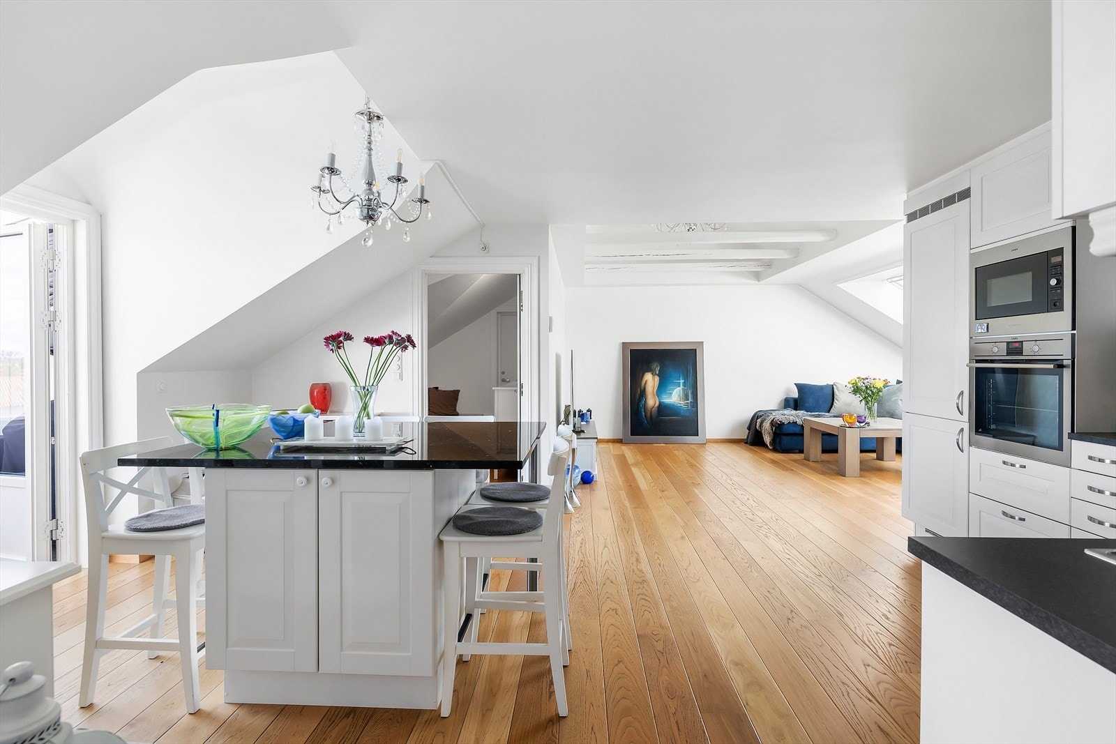 Velkommen til en lys og arealeffektiv bolig. Galleribilde