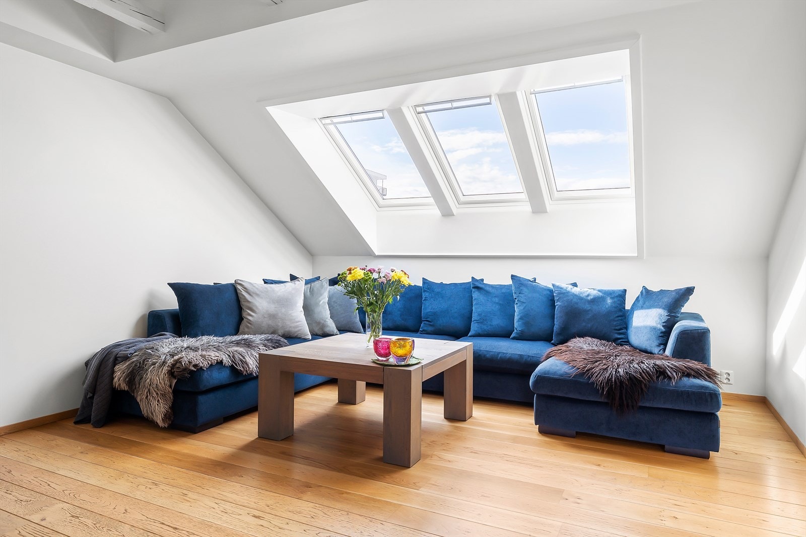 Her er det godt med plass til ulike møbleringsløsninger. Galleribilde