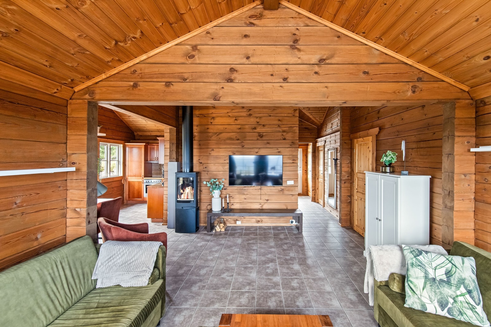 Hytten har totalt 3 soverom + hems Galleribilde