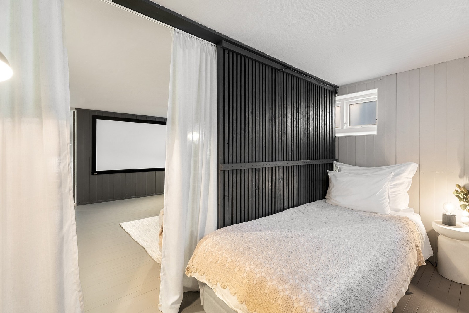 gjesterom/kinorom.(Ikke godkjent) Galleribilde