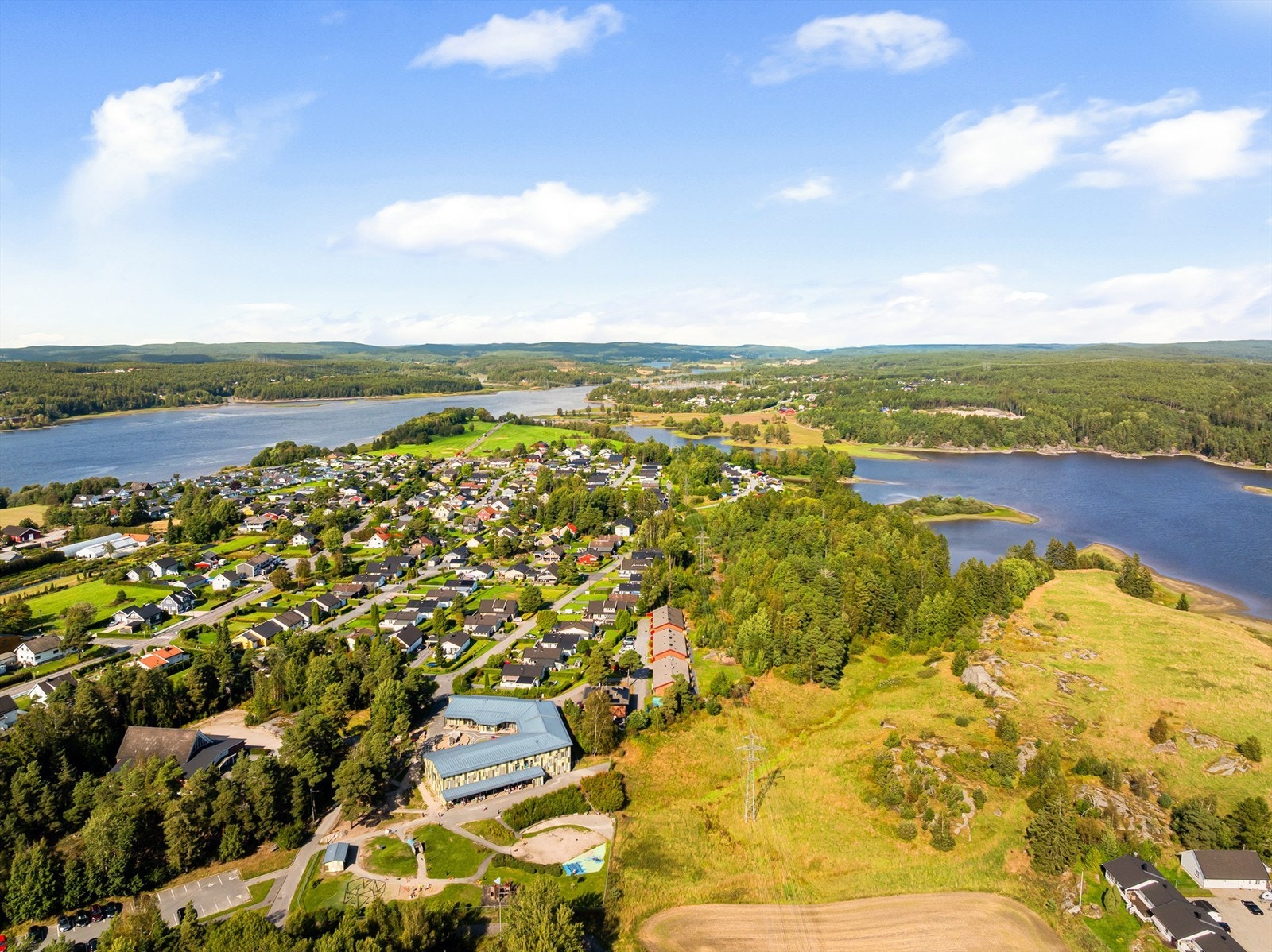 For en liten småbarnsfamilie vil det være spesielt praktisk at nærmeste barnehage er lett tilgjengelig i nabolaget. Galleribilde