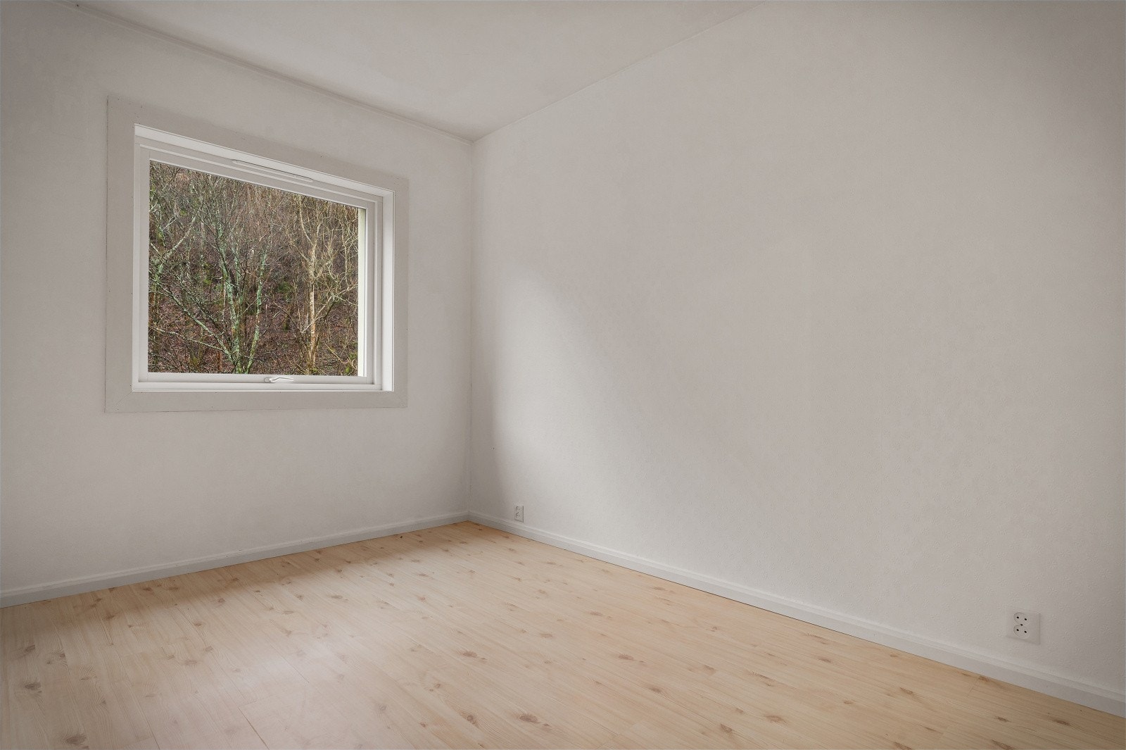 Hovedsoverommet måler 11,2 kvm og har godt med plass til dobbeltseng samt tilhørende møblement. Galleribilde