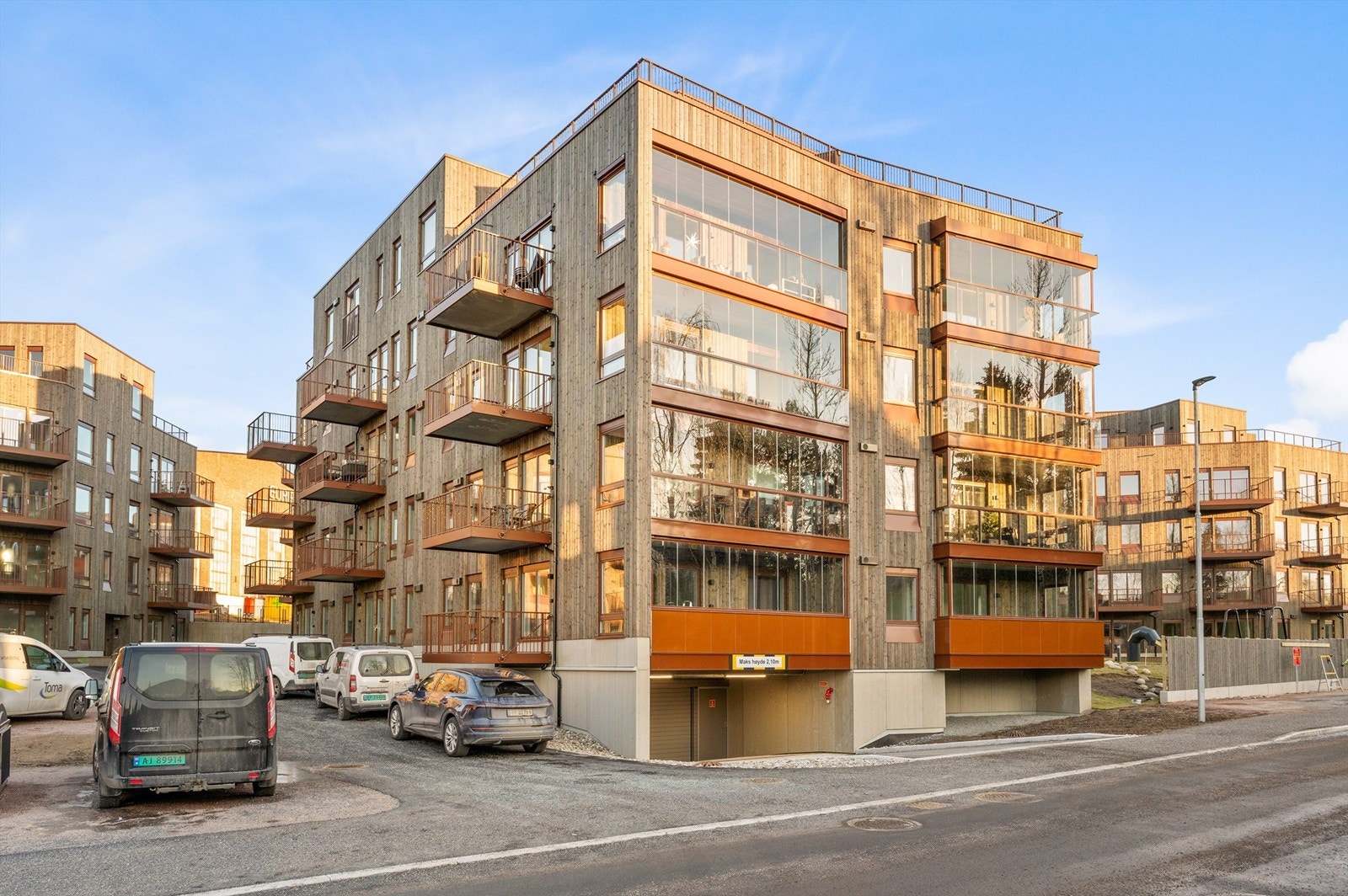 Garasjeplass nr. 42 medfølger leiligheten Galleribilde