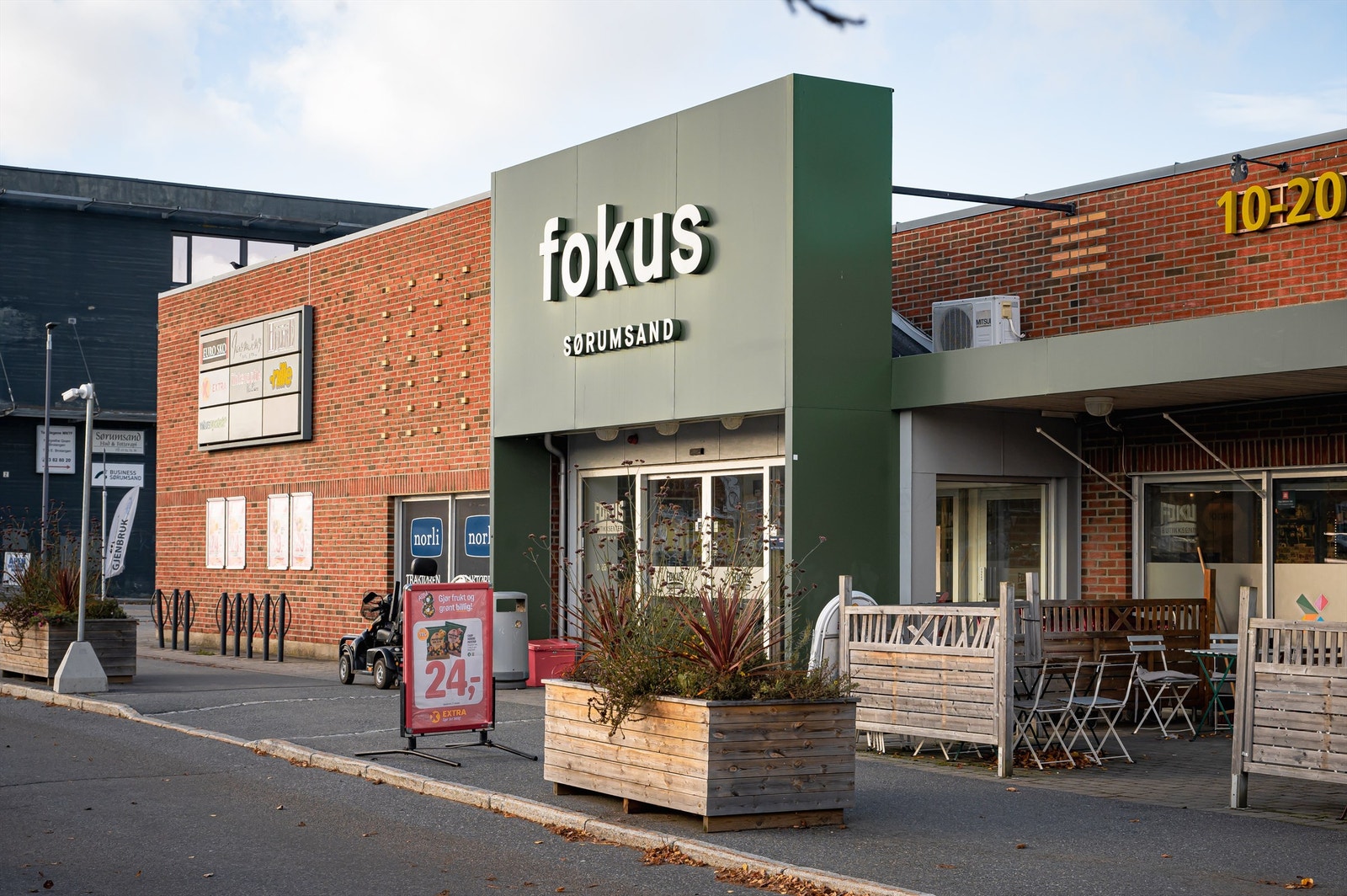 Vil du ut i skog og mark - eller til vannet så har du dette også innen rekkevidde. Her kan du nyte friluftsliv og aktiv livsstil med lange turer og sykkelturer i vakre omgivelser. Galleribilde