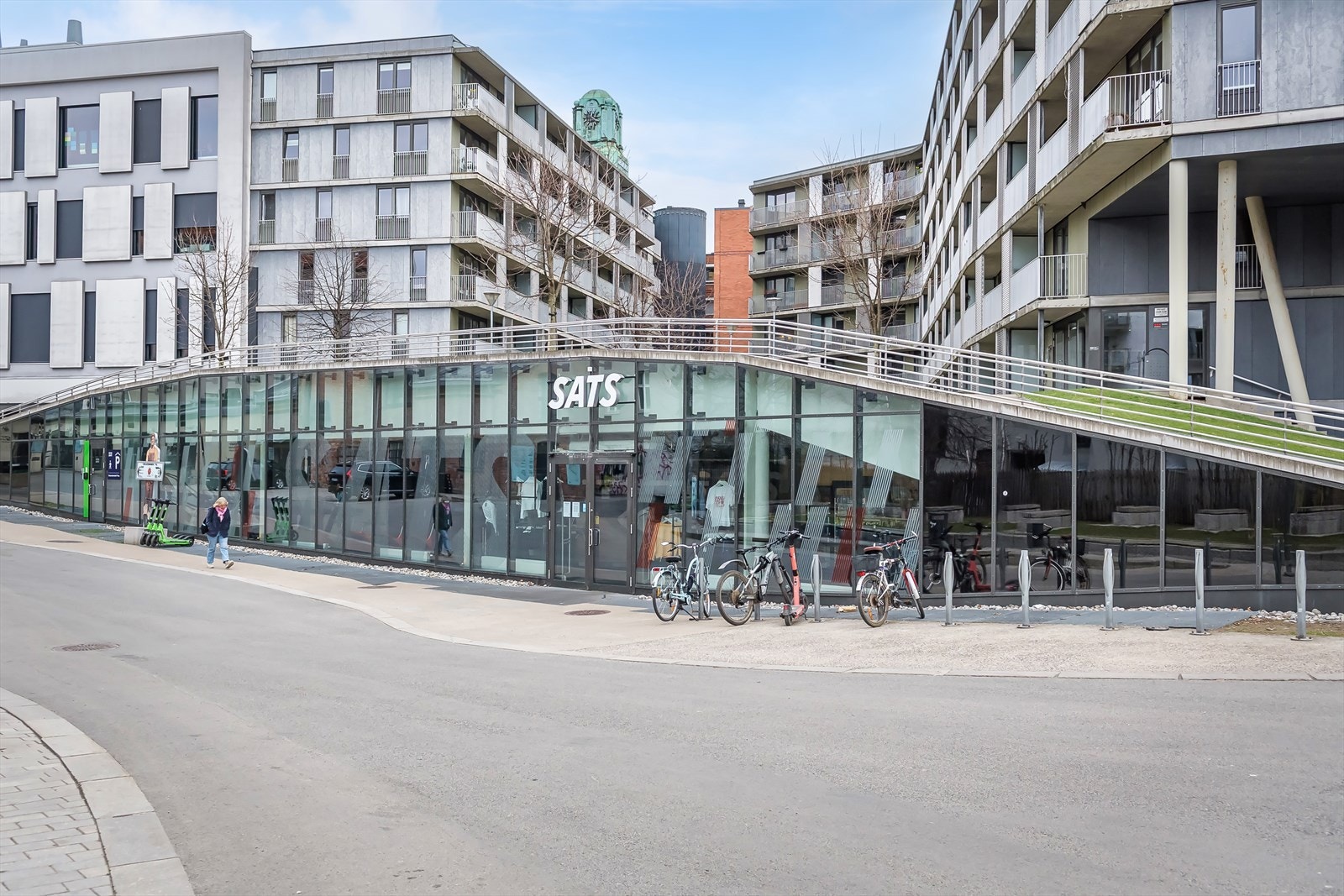 For den treningsglade ligger SATS Schous plass i umiddelbar nærhet. Galleribilde