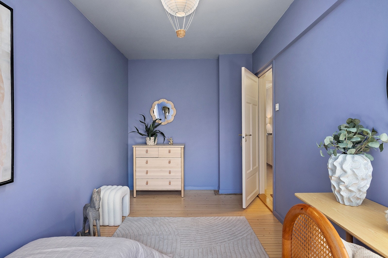 Soverom 2 med god plass til garderobeskap Galleribilde