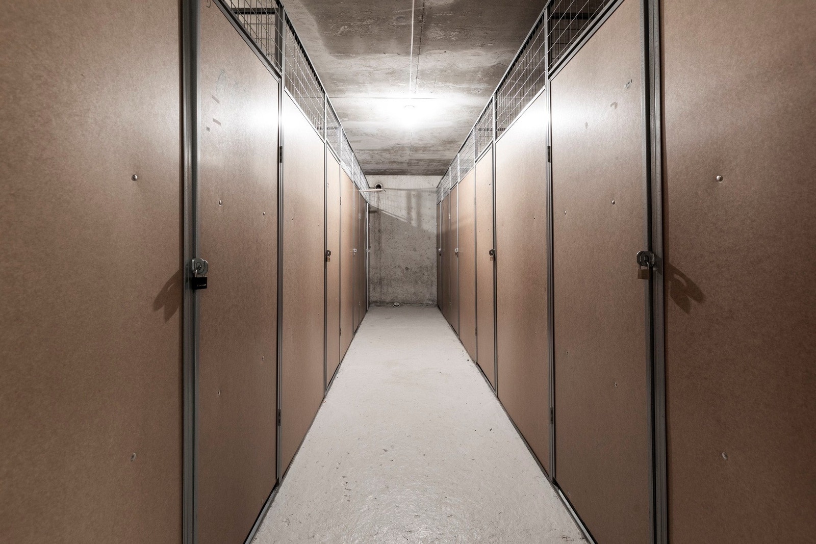 Med leiligheten følger det en bod i kjelleren. Direkte adkomst fra bakkeplan, eller med heis fra leilighetens etasje. Galleribilde