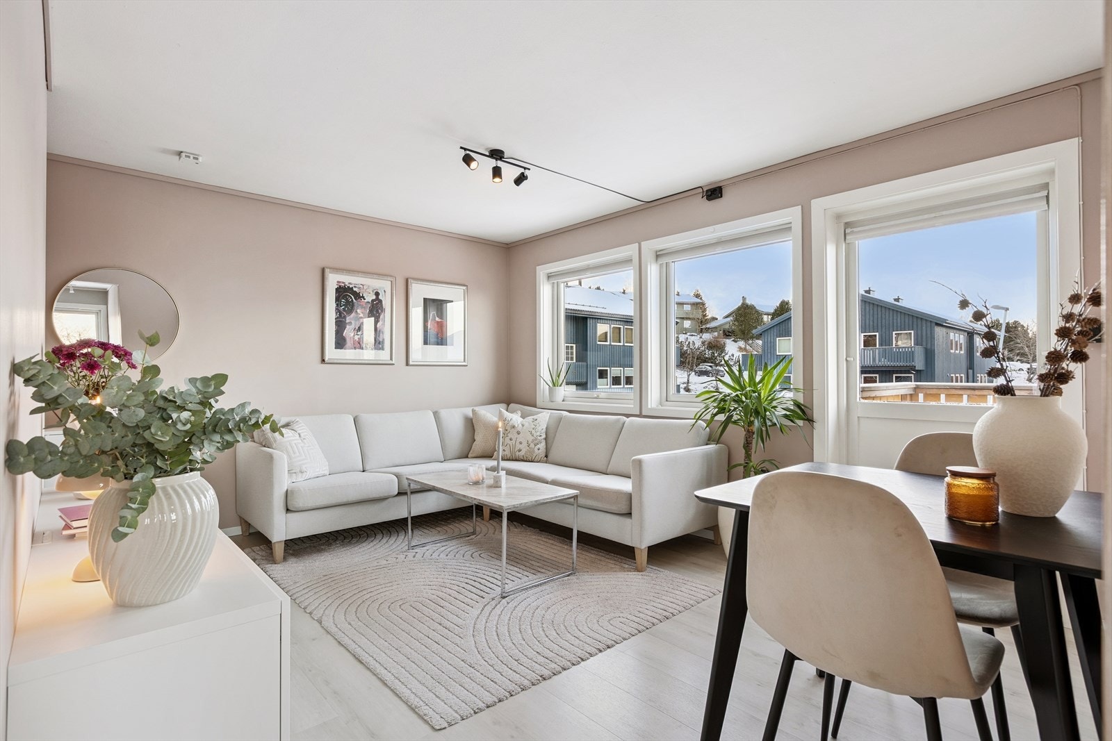 Heimdal Eiendomsmegling v/Thomas Johnsen ønsker velkommen til Johan Cappelens veg 21! Galleribilde