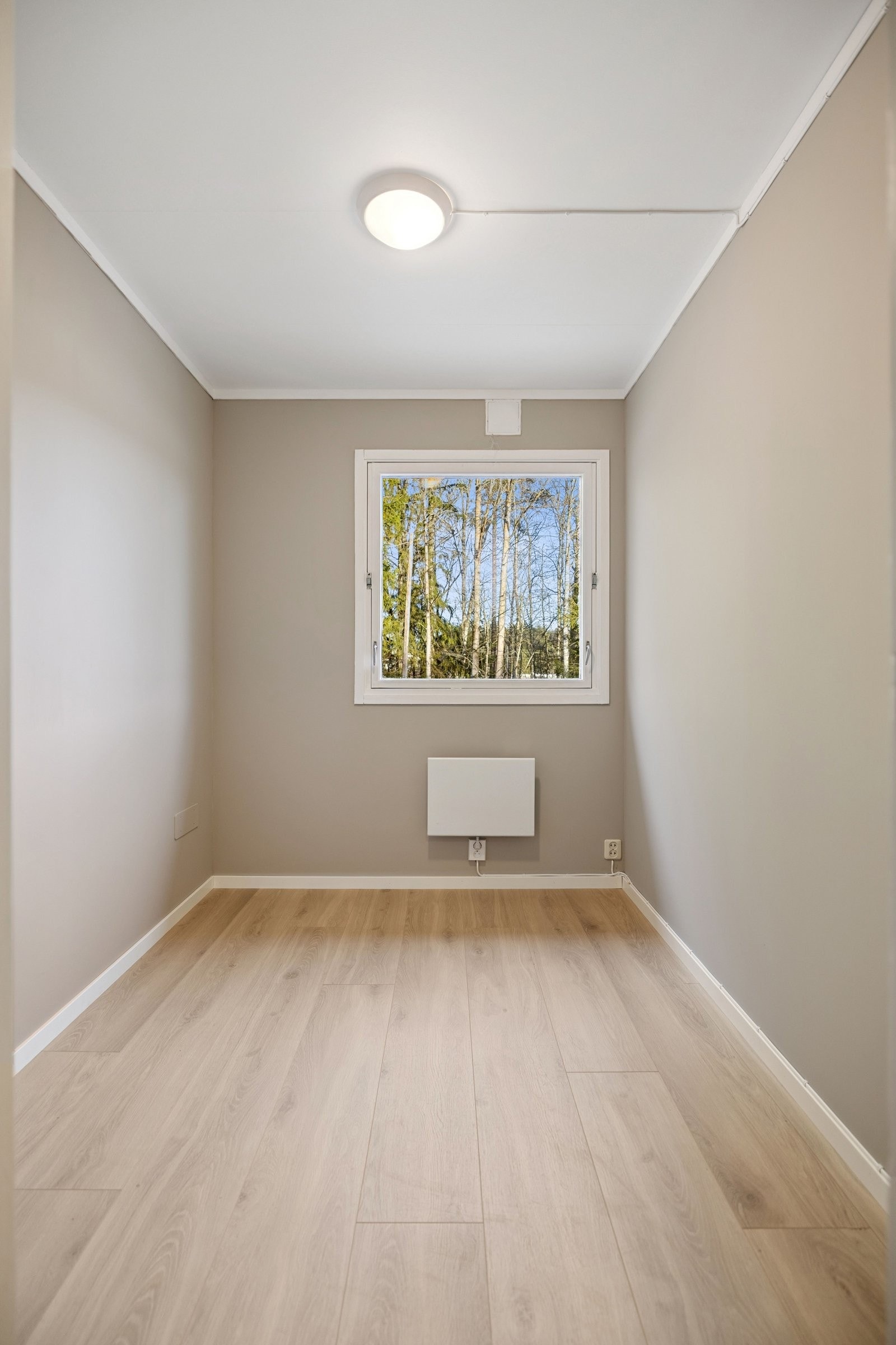 Lite soverom/kontor 1.etg Galleribilde