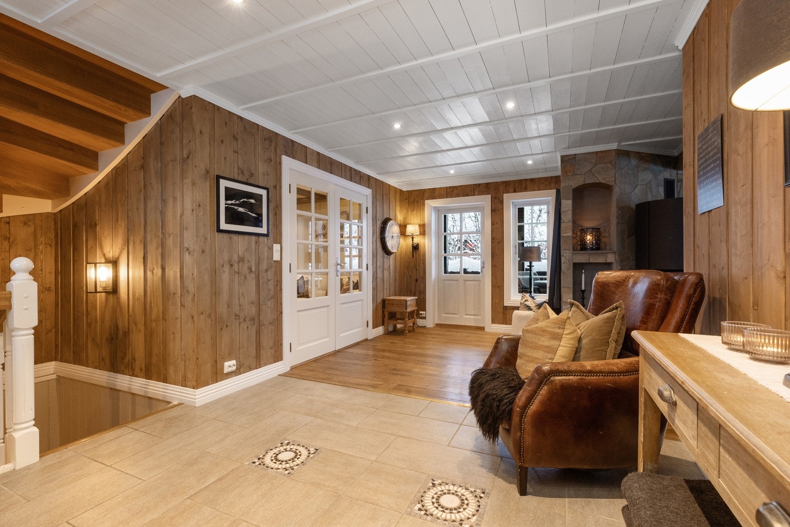 Fine detaljer gjenspeiler seg i hytta Galleribilde