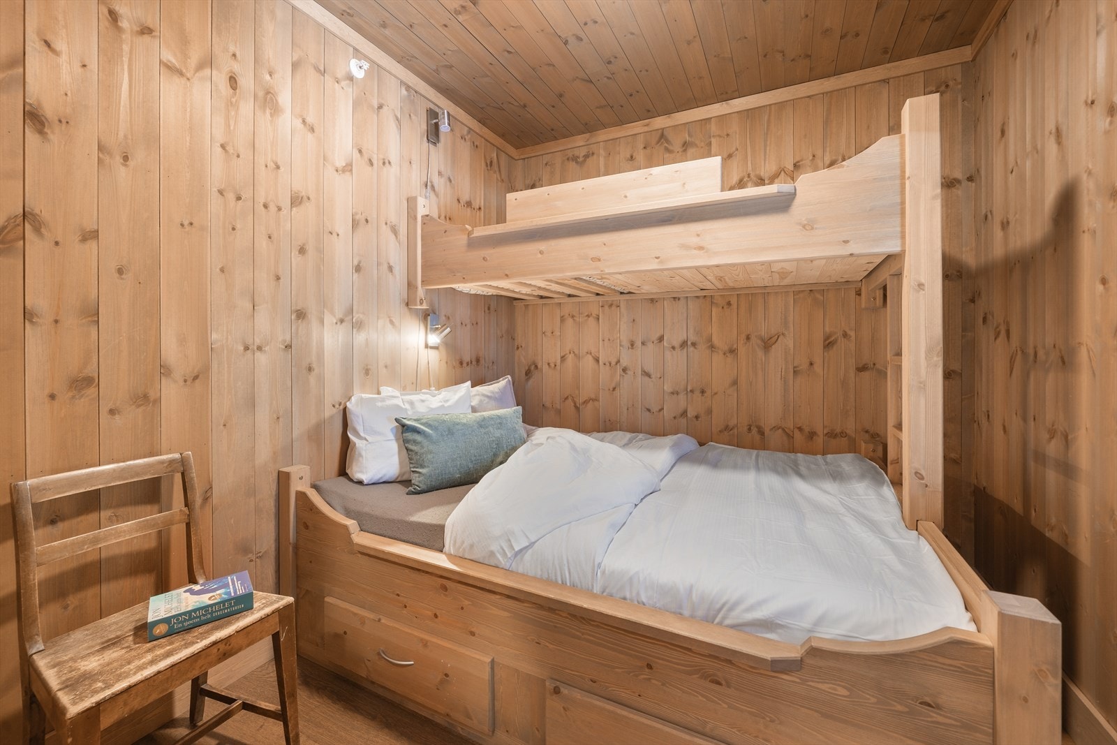 Soverom 1. plan Galleribilde